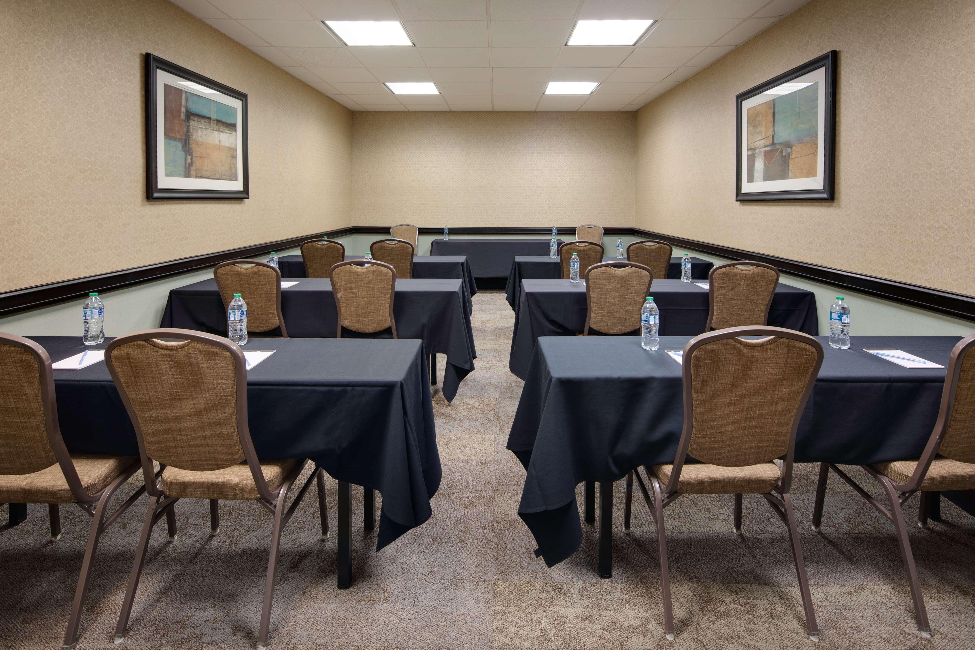 Hilton Garden Inn Tyler Exteriér fotografie